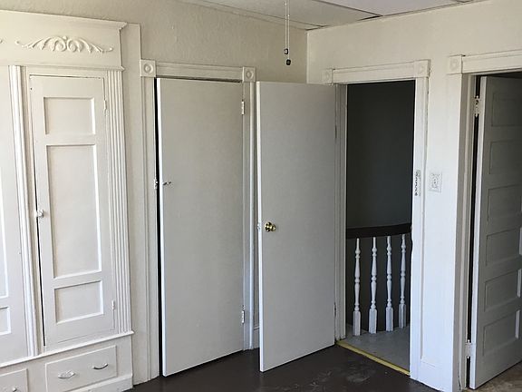 3rd image of 4240 N 15th Street # Fl 2nd