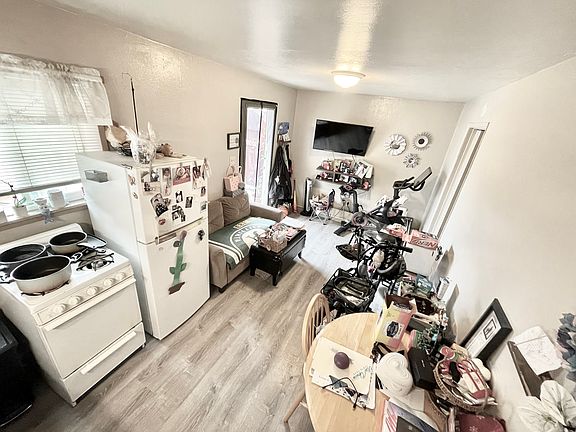 4th image of 309A Jefferson St