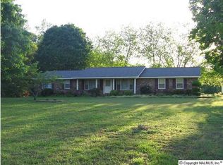 4041 Columbus City Rd, Grant, AL 35747