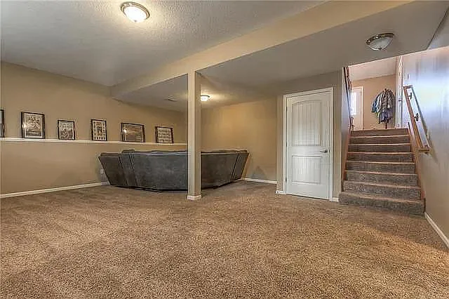 2125 Birch St — Photo 27