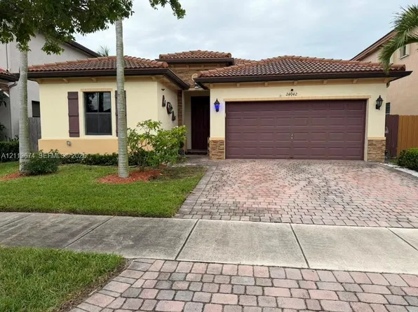 24042 SW 114th Pl, Homestead, FL 33032