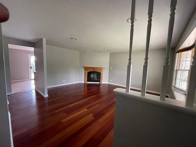 1210 Fairlane Dr — Photo 10
