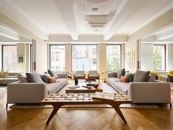 17 E 12th St APT 3, New York, NY 10003