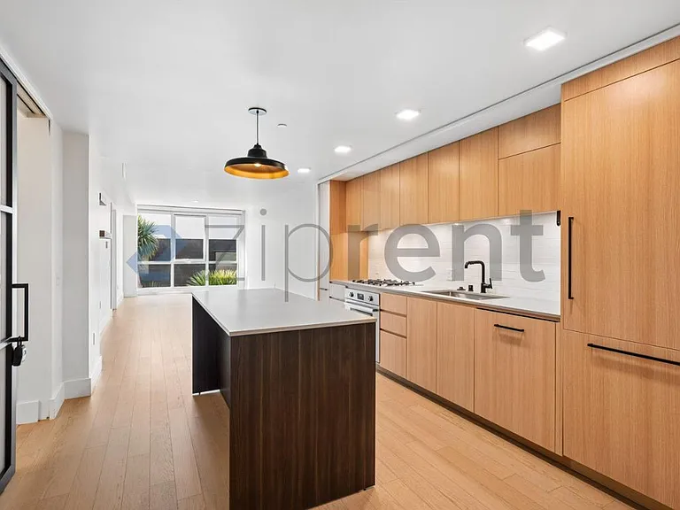 950 Tennessee St #214 — Photo 6
