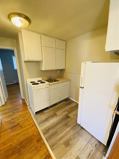 202 S Lynn St #5 — Photo 12
