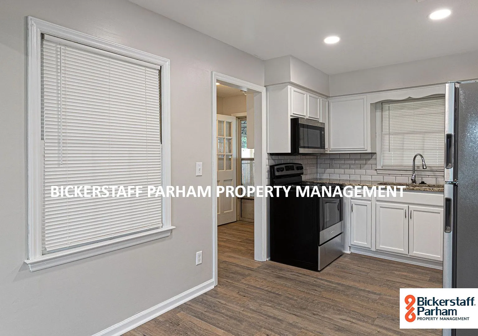 The Perfect Home For You & Your Family!! — Photo 2