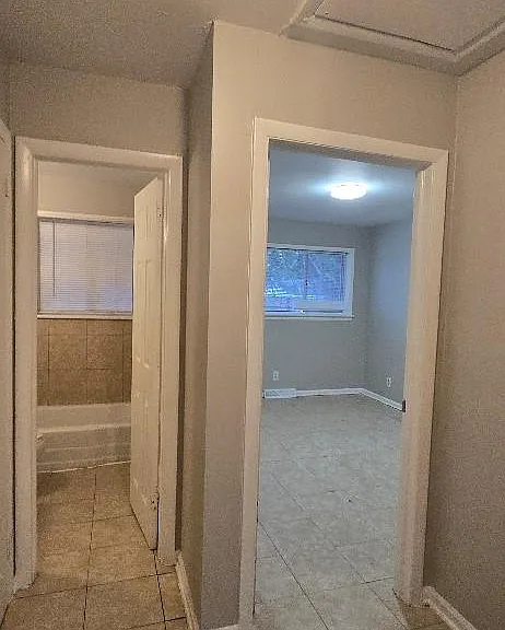 1803 Darbrook Dr — Photo 9