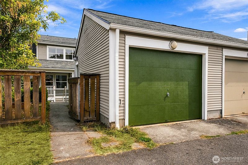 2nd image of 6735 Shaffer Avenue S