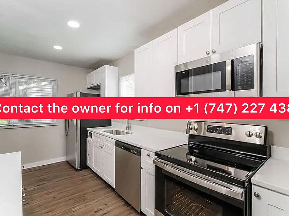 2nd image of 702 W 12th St