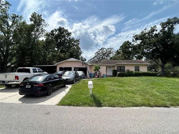 8106 N Lynn Ave, Tampa, FL 33604