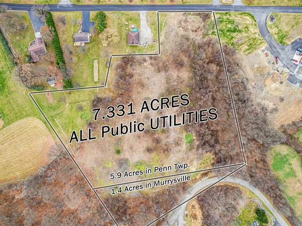 2021 Ader Rd, Jeannette, PA 15644