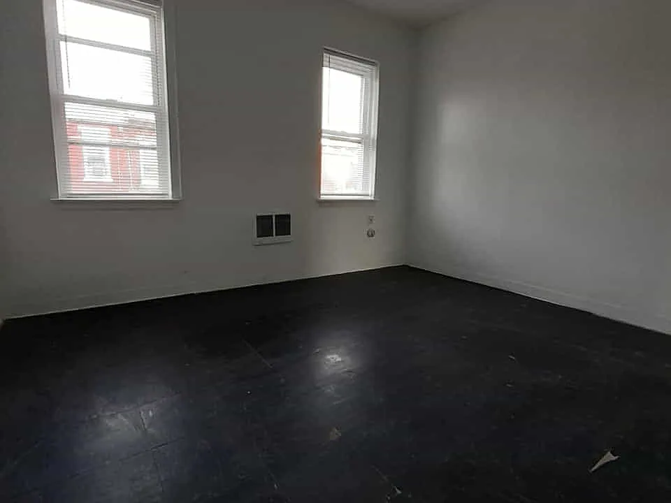 248 E Cambria Street
