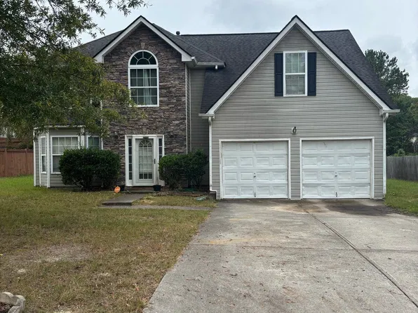 3757 Oakman Pl, Fairburn, GA 30213