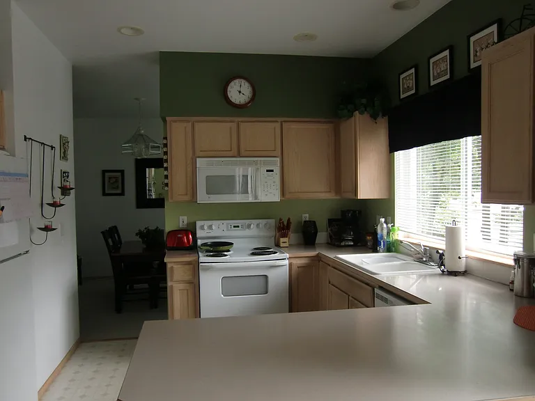 7625 200th St SW — Photo 5