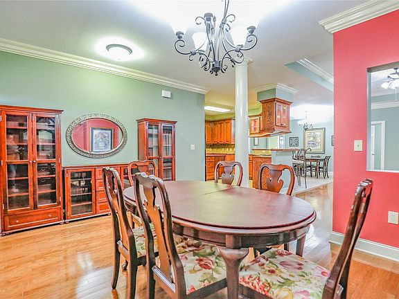 5th image of 1606 Mitford Pl