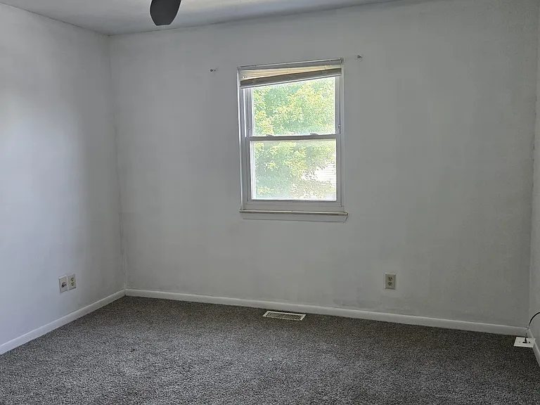 5946 Deerwood Ct — Photo 16