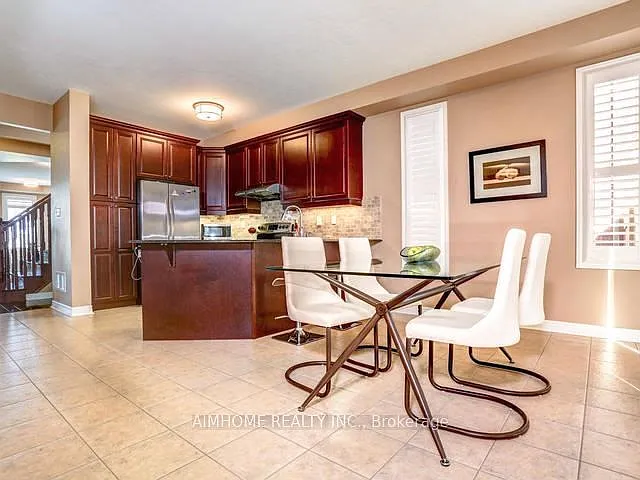 69 James Parrott Ave — Photo 5