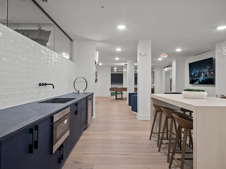 Legacy Rochester Hills Apartments — Photo 54