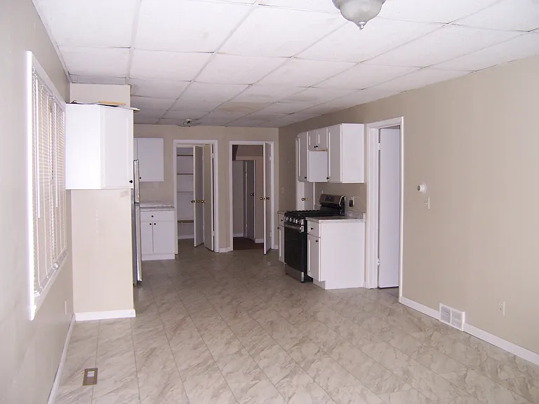 46 Lafayette Ave #1 — Photo 37