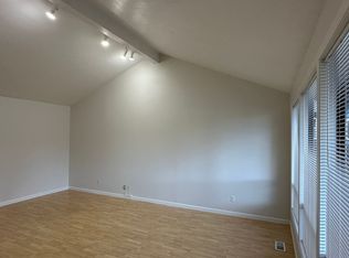 7134 SW 182nd Ave, Beaverton, OR 97007