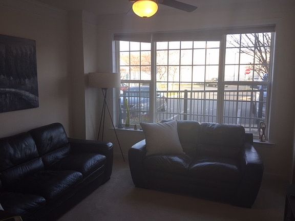 4th image of 621 Cobblestone Blvd Unit 106
