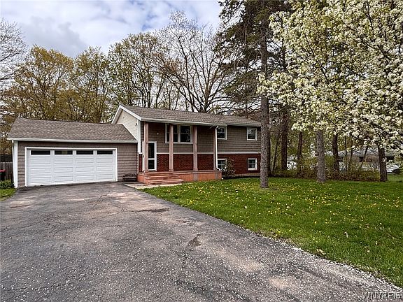 2nd image of 4742 Cottage Rd