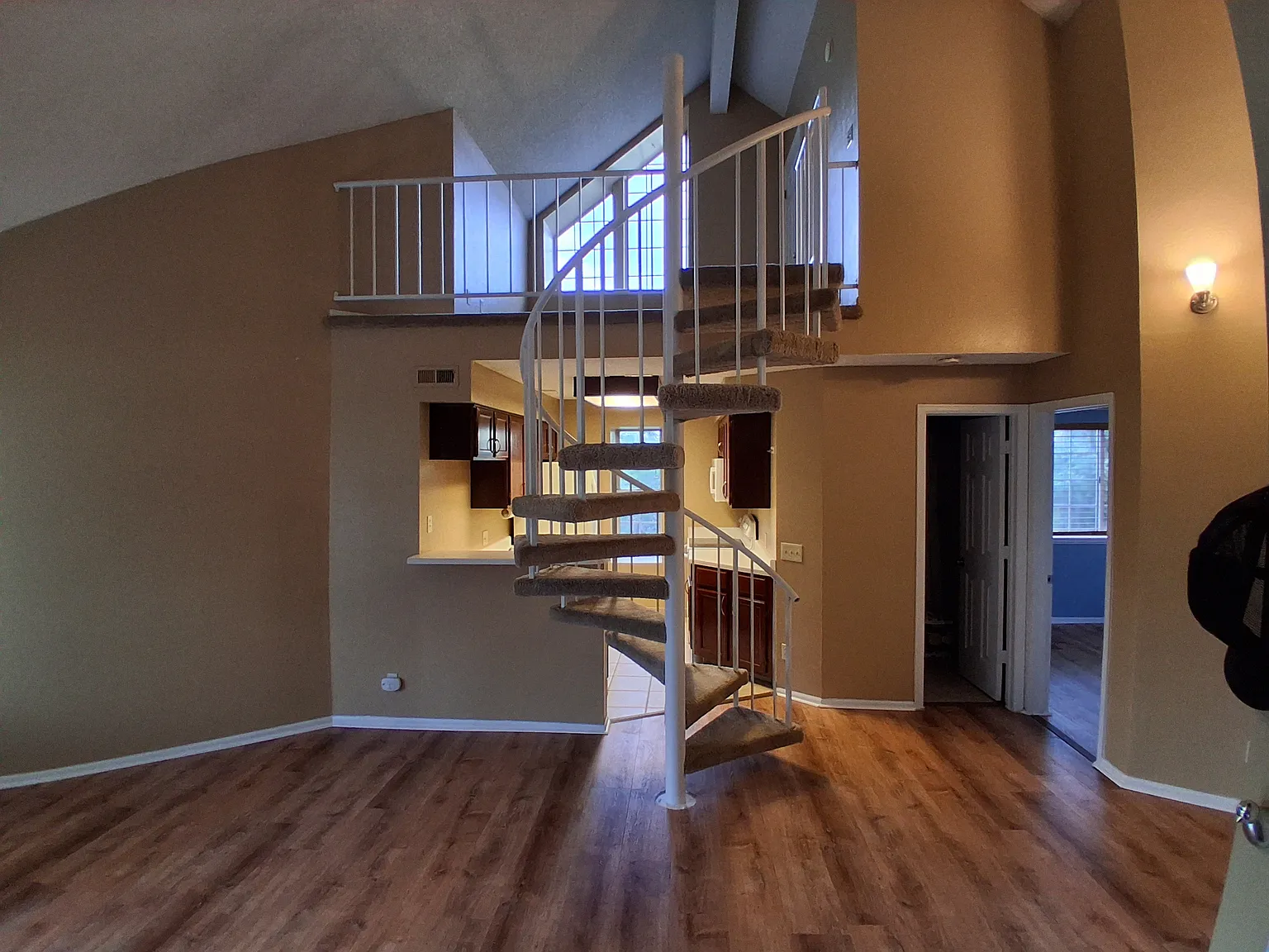 13744 E Lehigh Ave — Photo 2