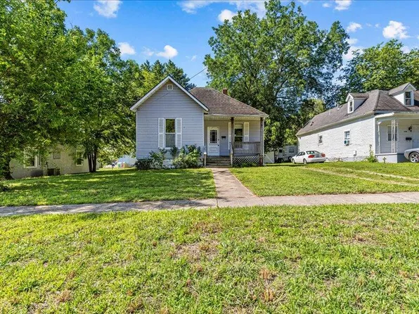 1112 E Locust Street, Springfield, MO 65803