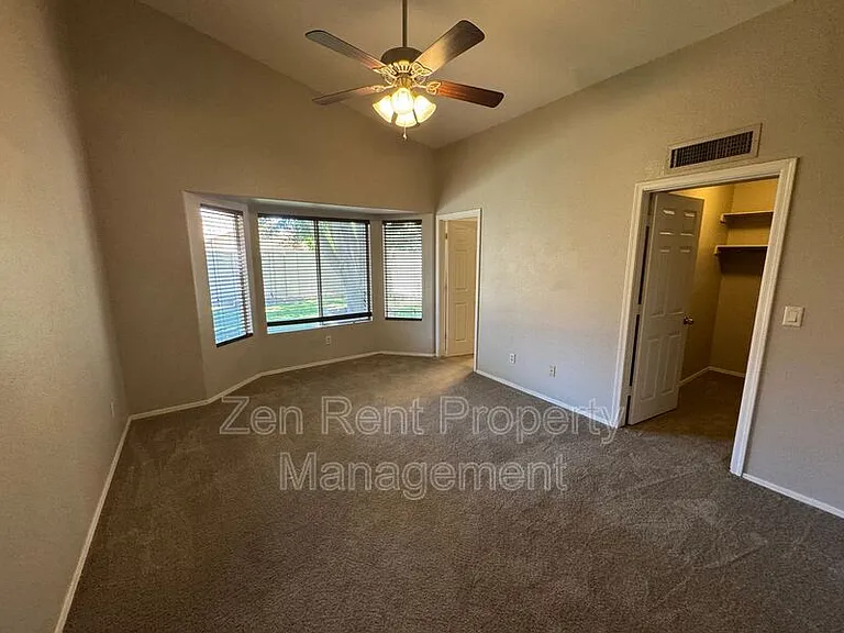 5913 W Mercury Way — Photo 15