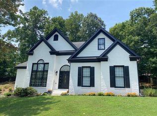 4048 Rosewood View Dr, Suwanee, GA 30024