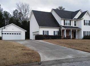 6016 Devonshire Dr, Flowery Branch, GA 30542