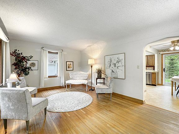 2nd image of 7538 Spring Lake Rd