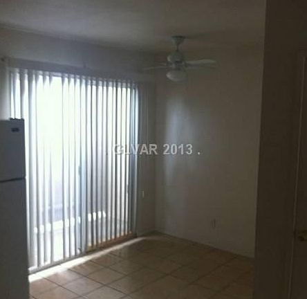 4th image of 1125 Century Garden Dr #A
