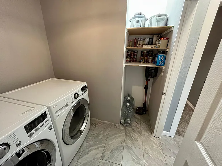 3518 Lynette Dr — Photo 17