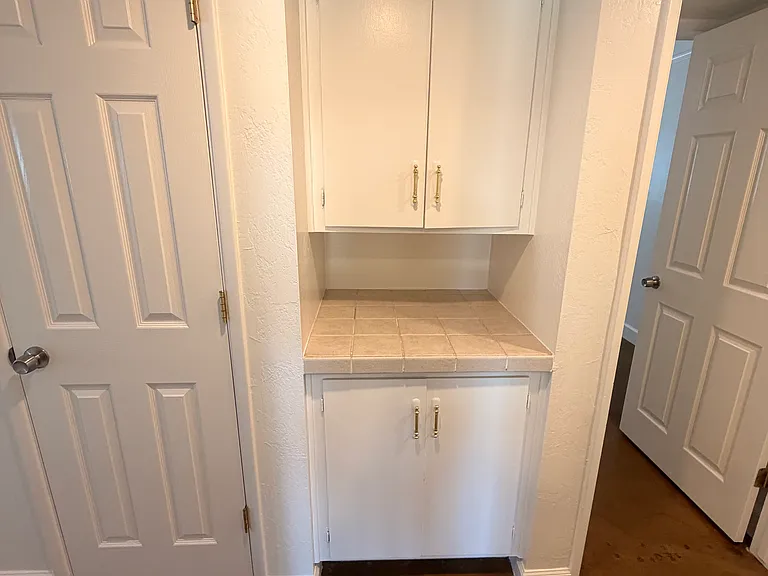 3419 E Turney Ave — Photo 11