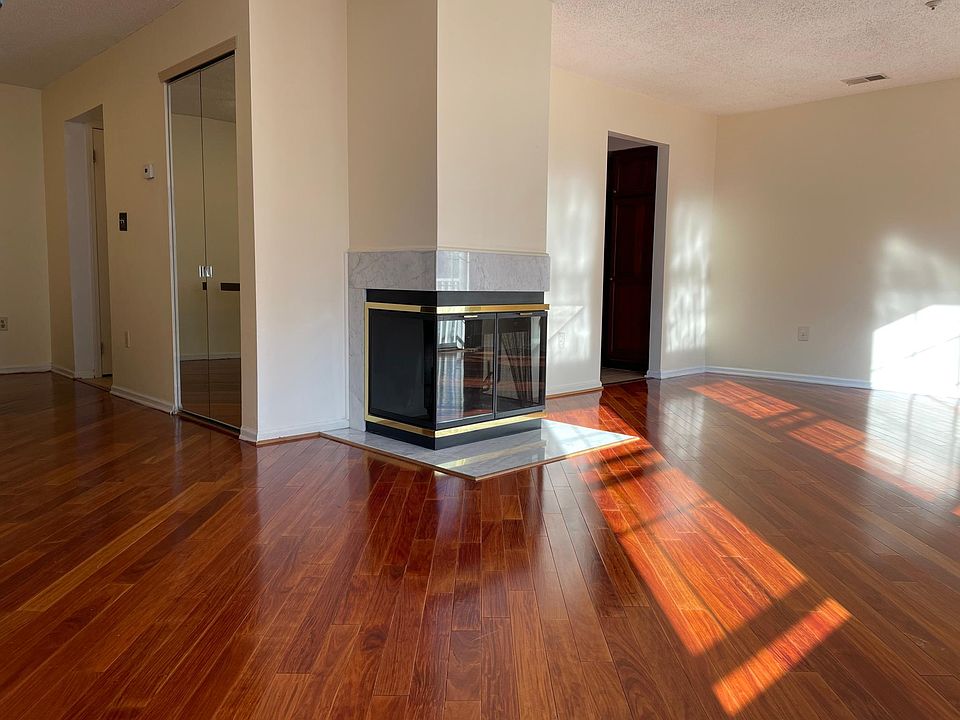 Living room 2