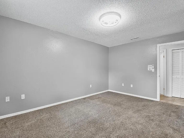 73B Buttonworth Dr — Photo 26