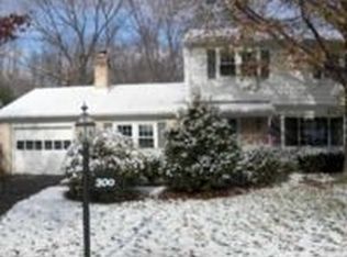 300 Reeser Rd, Camp Hill, PA 17011