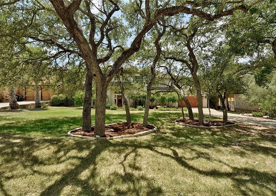 2nd image of 1014 Ogden Dr