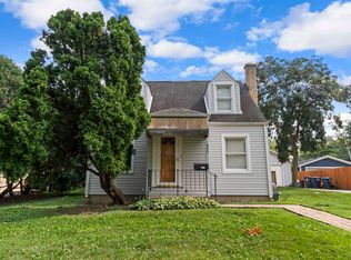833 Walter Ave, Des Plaines, IL