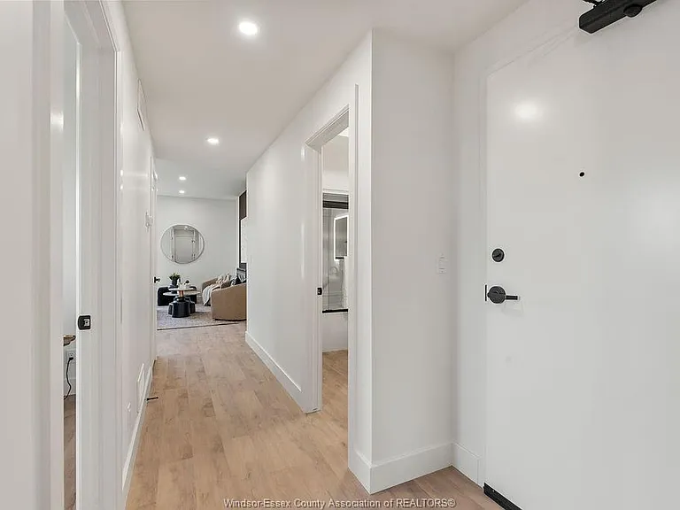 3871 Howard Ave #101 — Photo 19