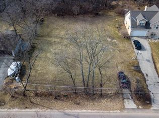 38398 N 6th Ave, Spring Grove, IL 60081