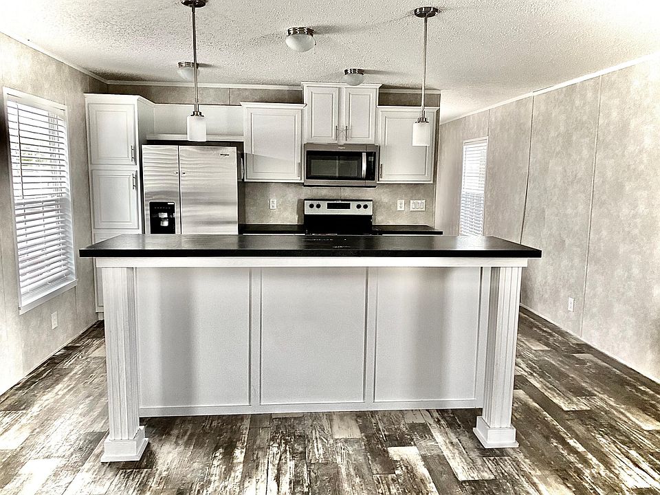 1st image of 76 Yardner St Lot 34