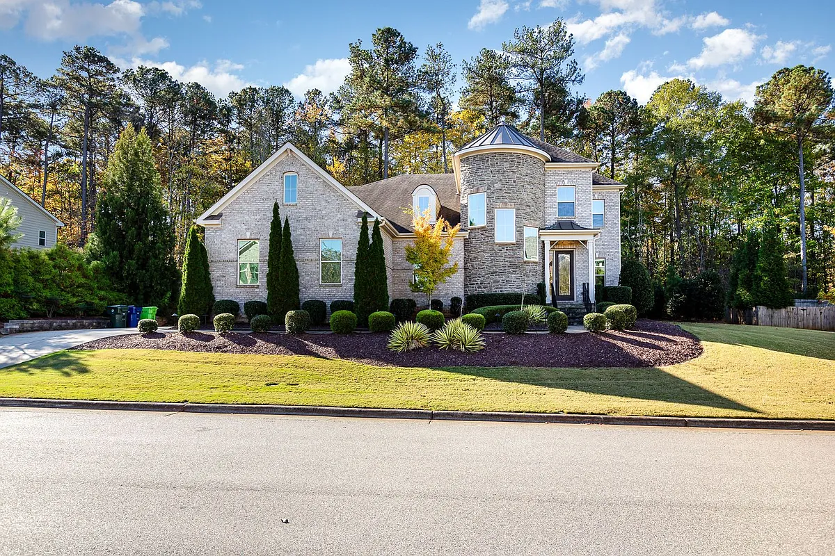 Building Photo - 2405 Trenton Park Ln
