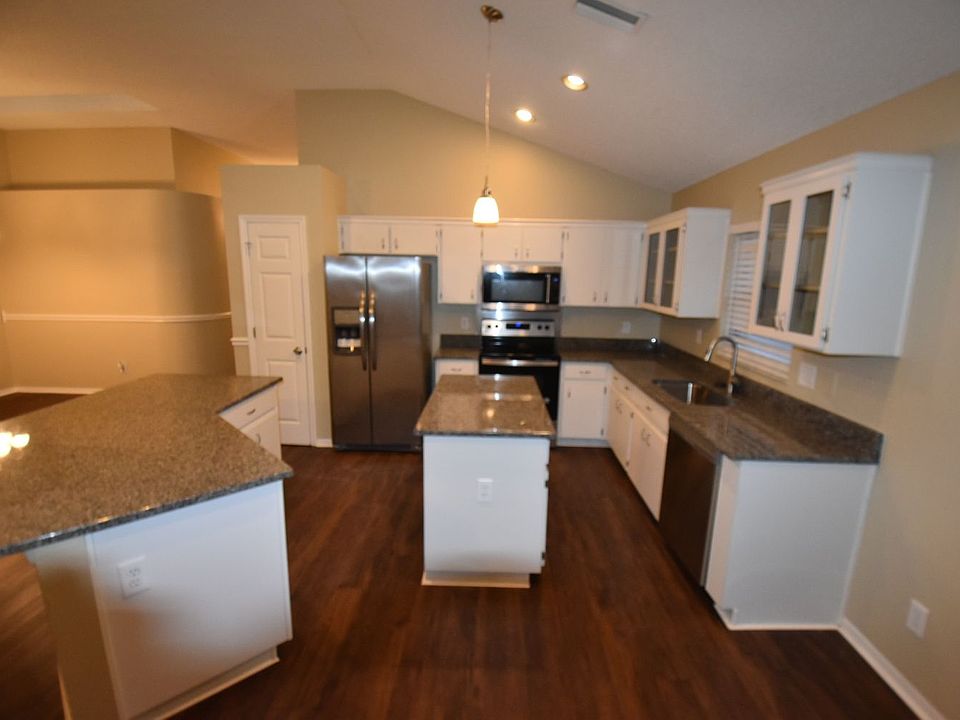 1st image of 13414 Sunvale Pl