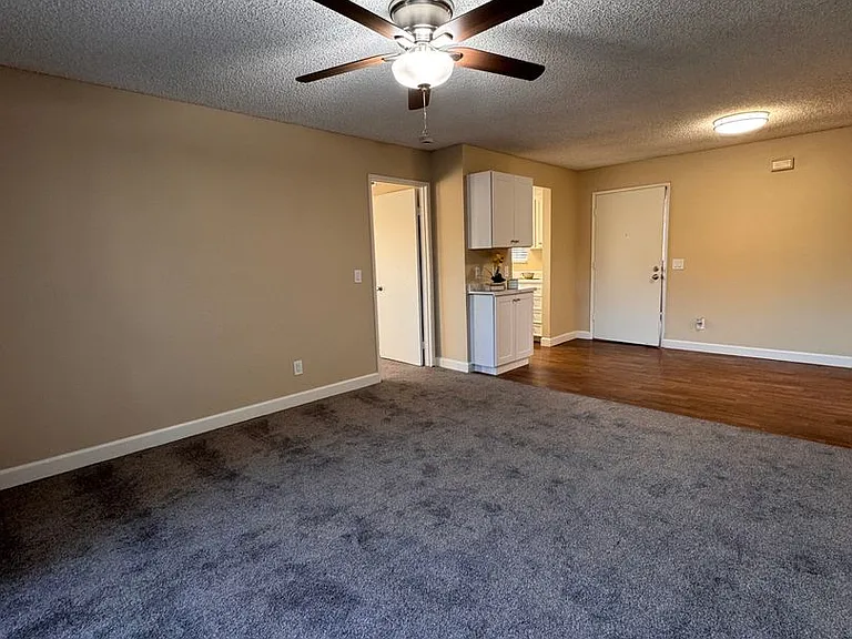 Montebello Villas — Photo 18
