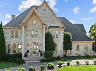 4218 3rd Street Ln NW, Hickory, NC 28601