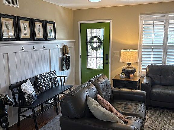 Shiplap wall feature