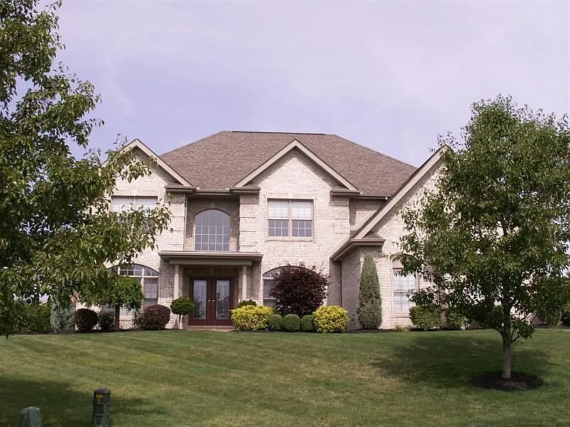 4310 Breckenridge Cir photo 1