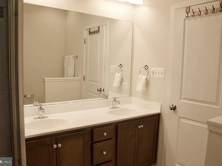 2949 Stella Blue Ln — Photo 16